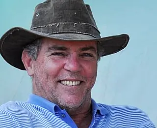 Vander aciona empresário por discurso de ódio