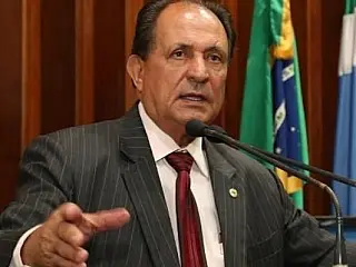 Zé Teixeira reivindica ações para Caracol e Fátima do Sul