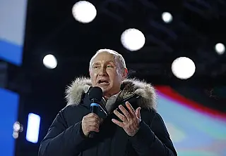 Reeleito presidente da Rússia, Vladimir Putin terá mandato até 2024