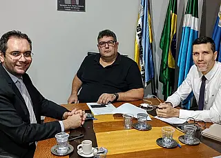 Frente Parlamentar avalia ações para pacificar índios e sitiantes