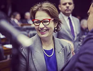 Frente Agropecuária derruba vetos de Temer à anistia de devedores do Funrural