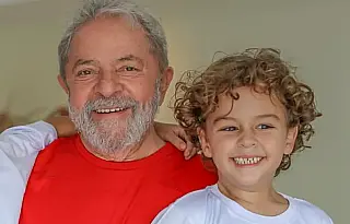 Justiça condena homem que falou que morte de neto de Lula foi 'Justiça divina'