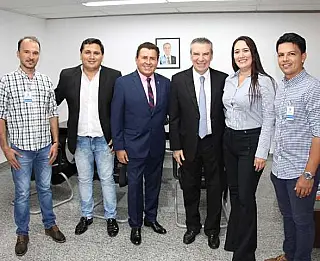 Vereador Junior Rodrigues debate taxas da Energisa com presidente da Assembleia