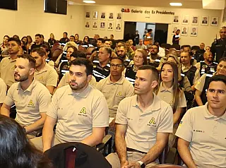 Dourados forma novos agentes de trânsito