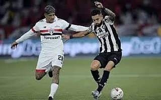 São Paulo e Botafogo jogam por vaga na semifinal