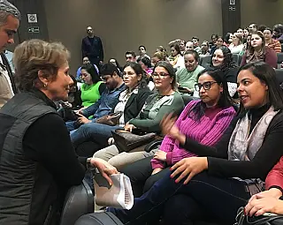 "Vice é convite, Senado é o meu projeto", afirma deputada