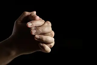 Suposto pastor que cobrava por 'curas' é condenado