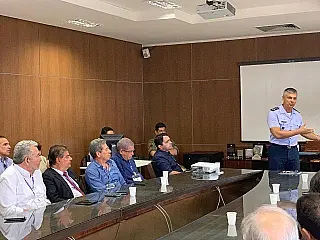 Nelsinho visita Base de Alcântara e reivindica programa de tecnologia para MS