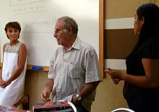 Dr Zelik recebe Comenda por trabalho realizado com indígenas