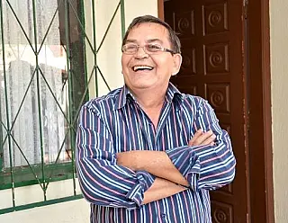 Délia Razuk diz que Djalma Barros deve responder por opiniões sobre eleição na UFGD