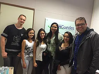 Alunos entrevistam vereador Alan para Feira da Escola Viegas