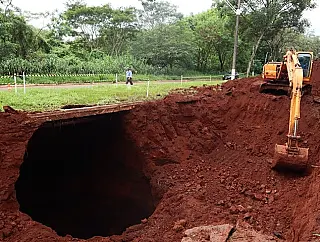 Prefeitura monta operação especial para conter buracão da Presidente Vargas
