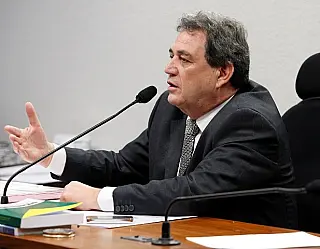 Projeto de Moka acaba com distorção na disputa de vaga por deficientes em concurso