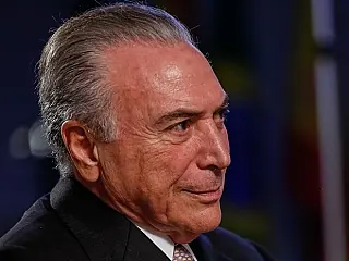 Temer exonera ministros para votarem na reforma trabalhista