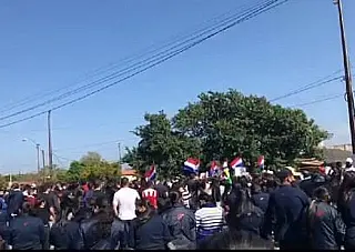 Após manifesto, Paraguai vai reabrir comércio na fronteira com o Brasil a partir deste sábado