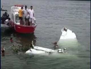 Relator da Lava Jato, ministro Teori Zavascki morre em queda de avião no Rio