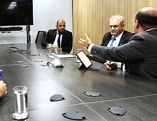 Governo promete incluir R$ 40 milhões no PAC