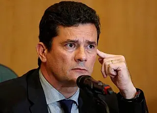 Moro fala em infiltrar policiais a bandidos para combater organizações criminosas