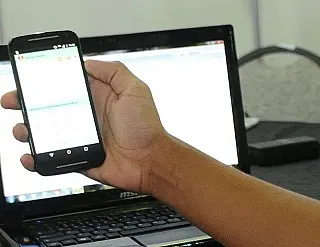 Ensino híbrido: pandemia ensina a redirecionar uso das tecnologias para a educação