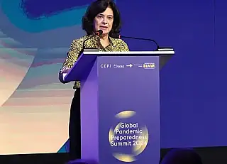 "Brasil está preparando para enfrentar novos surtos", diz ministra