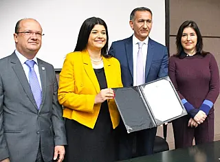 Barbosinha representa governo em posse de Rose na Sudeco
