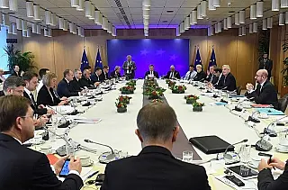 União Europeia aprova início da 2ª fase da negociação do Brexit