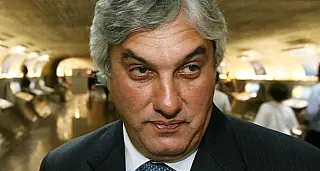 "O Senado me usou como 'boi de piranha'", diz Delcidio em entrevista