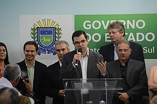 Novo secretário de saúde do Estado fala em parcerias durante posse