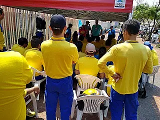 Trabalhadores dos Correios voltam ao trabalho nesta segunda-feira