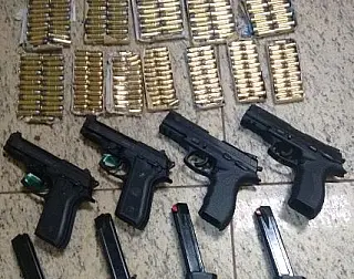 Brincando com arma, irmão de 6 mata o de 4 anos nos EUA