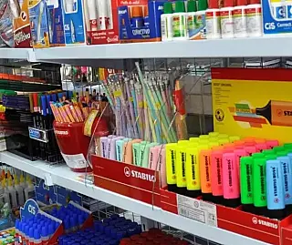 Hora de comprar material escolar exige cuidado