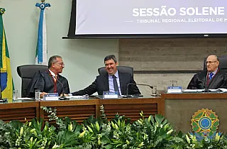 Governador e vice prestigiam posse da nova administração do Tribunal Regional Eleitoral