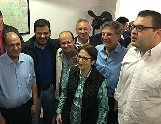 Superfederação abocanha ex-desafetos e busca união nacional