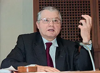 Morre descobridor do vírus