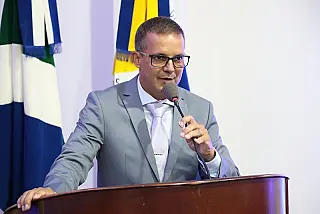 Cabral presta contas de 100 dias na Câmara