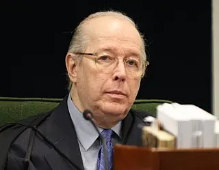Ministro do STF autoriza investigar denúncia de intervenção de Bolsonaro na PF