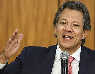 Quem ganha até R$ 5 mil não vai pagar IR