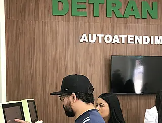 Detran ativa agência híbrida em Dourados