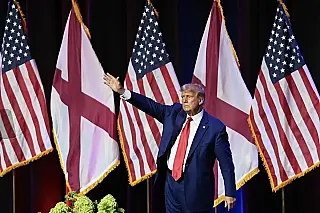 Como as plataformas digitais agem em relação a Trump