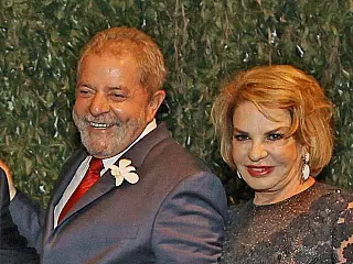 Lula e dona Marisa são indiciados por apartamento do Guarujá