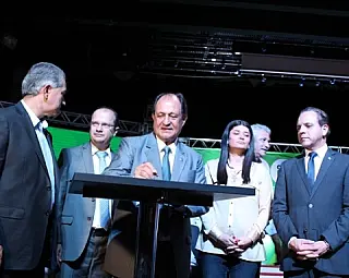 Emendas de Zé Teixeira atendem 39 municípios do Estado