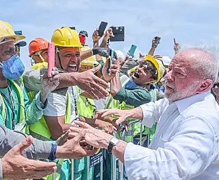 Plataforma ajuda estados e municípios