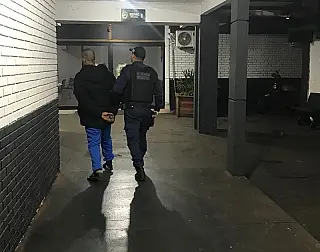 'Jhony Pilantra' é preso com bicicleta furtada