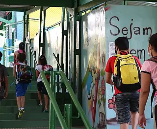Prefeitura de SP abre concessão para escolas públicas