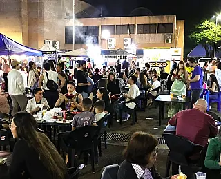 Parque dos ipês repete a feira gastronômica e cultural