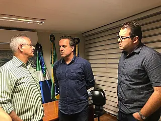 Ayache convida Alan Guedes para fazer projeto político 2020 em Dourados