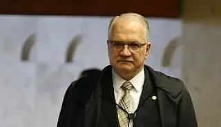 Fachin deixará Cármen Lúcia decidir sobre redistribuição pedida por Aécio Neves