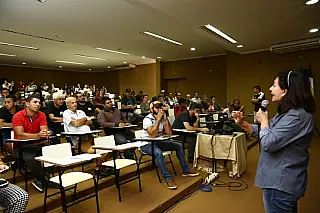 Moradores de bairros apresentam demandas para a prefeita