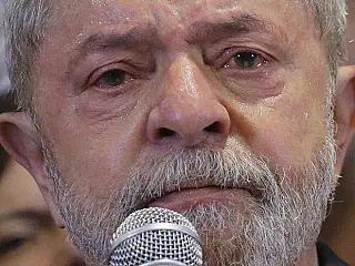 Lula diz que se provarem corrupção dele vai à pé para a cadeia