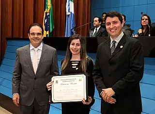 Pesquisadora da Embrapa é homenageada na Assembleia